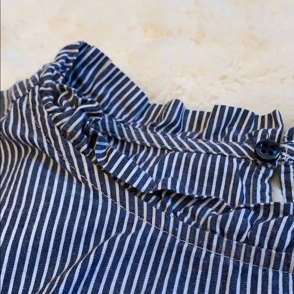 H&M-Striped Ruffled Top - Picture 3 of 4